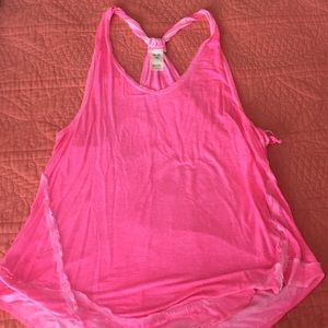 We the Free Distressed Tank